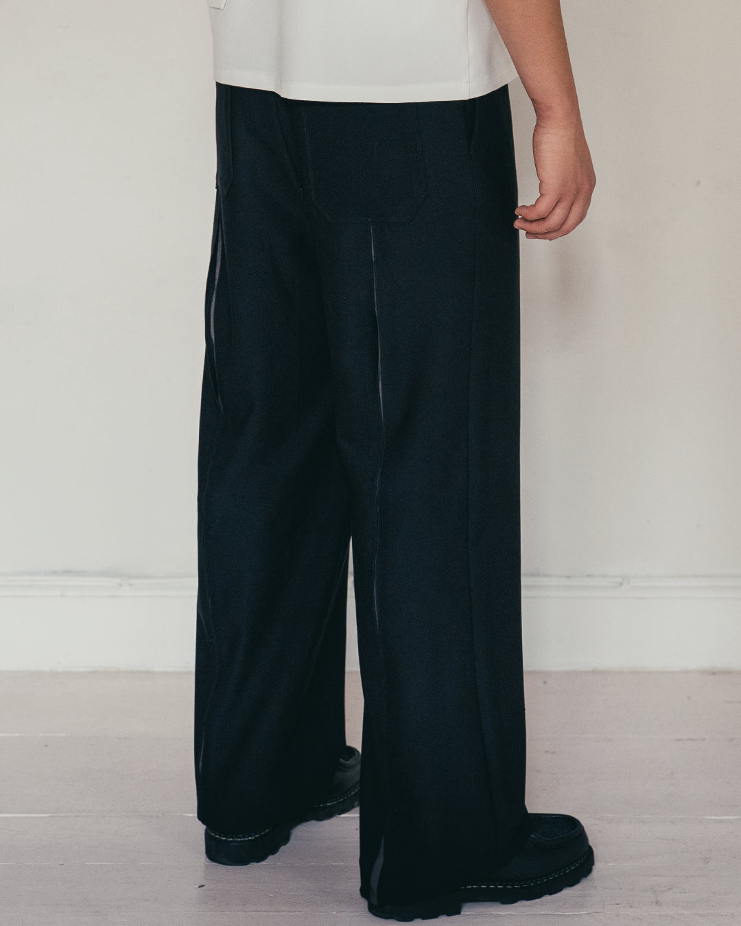 008 - Inverted Pants