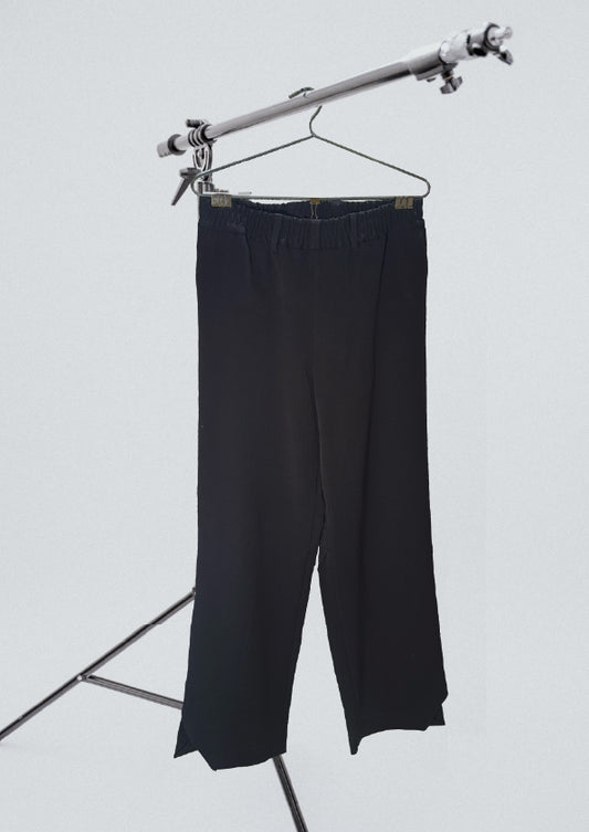 004 - Split Pants